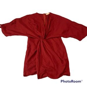 Impeccable Pig Boutique maroon dress